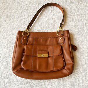 Coach F16531 Brown Leather Turnlock Shoulder Bag Gold Hardware